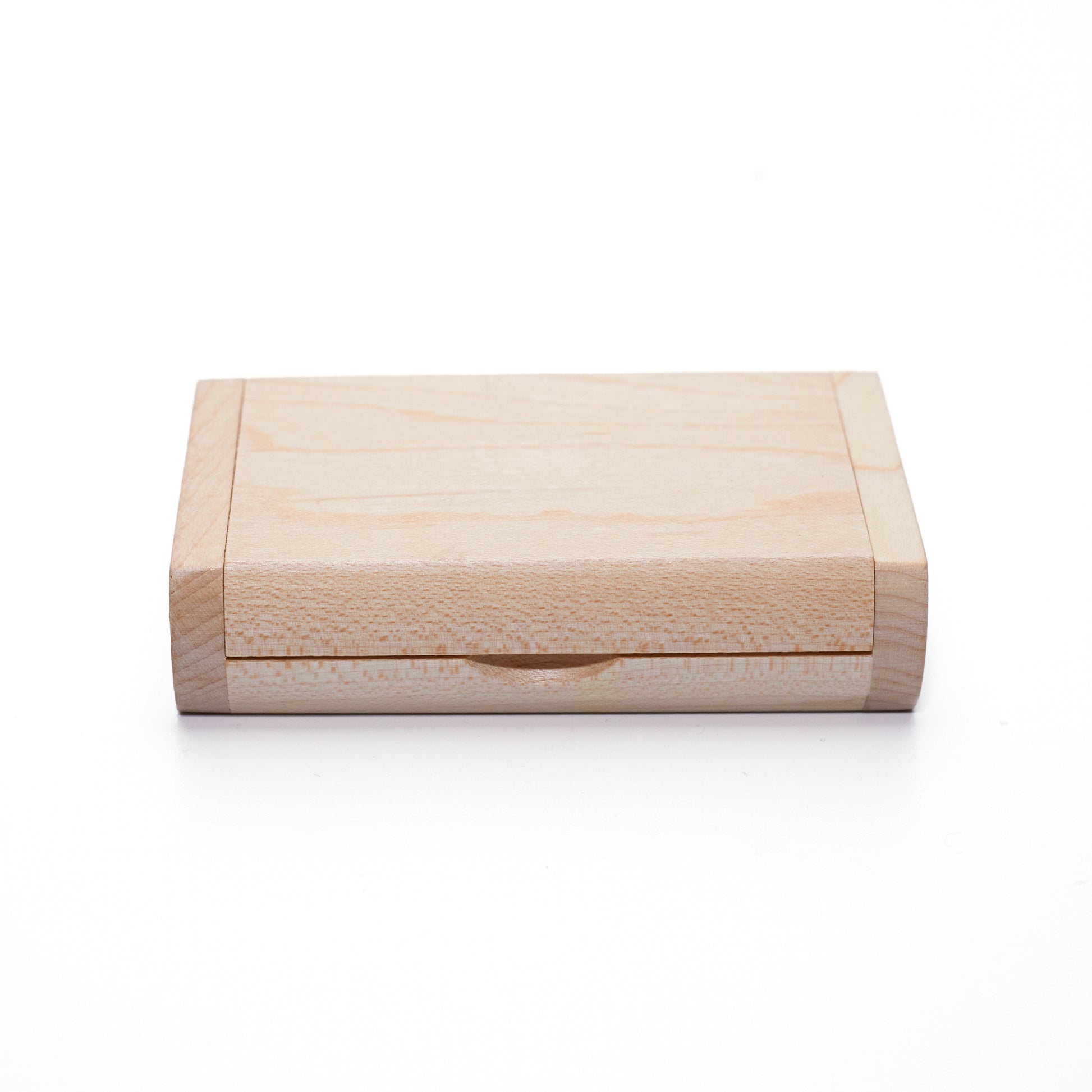 Personalized wooden pendrive with high-speed USB

